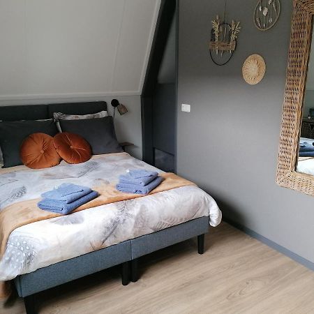 Tusken Wad En Wald Bed and Breakfast Kollumerzwaag Esterno foto
